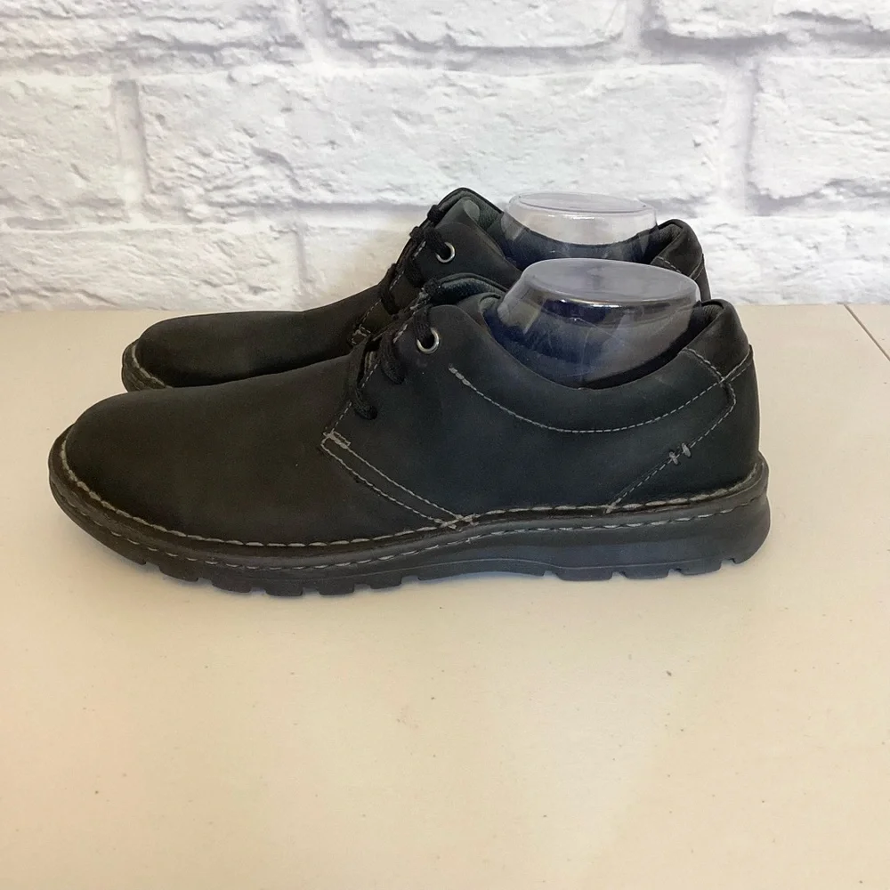 Clarks 11W Men’s Oxfords Lace Up Classic Black Comfort Shoes Wide Casual Work